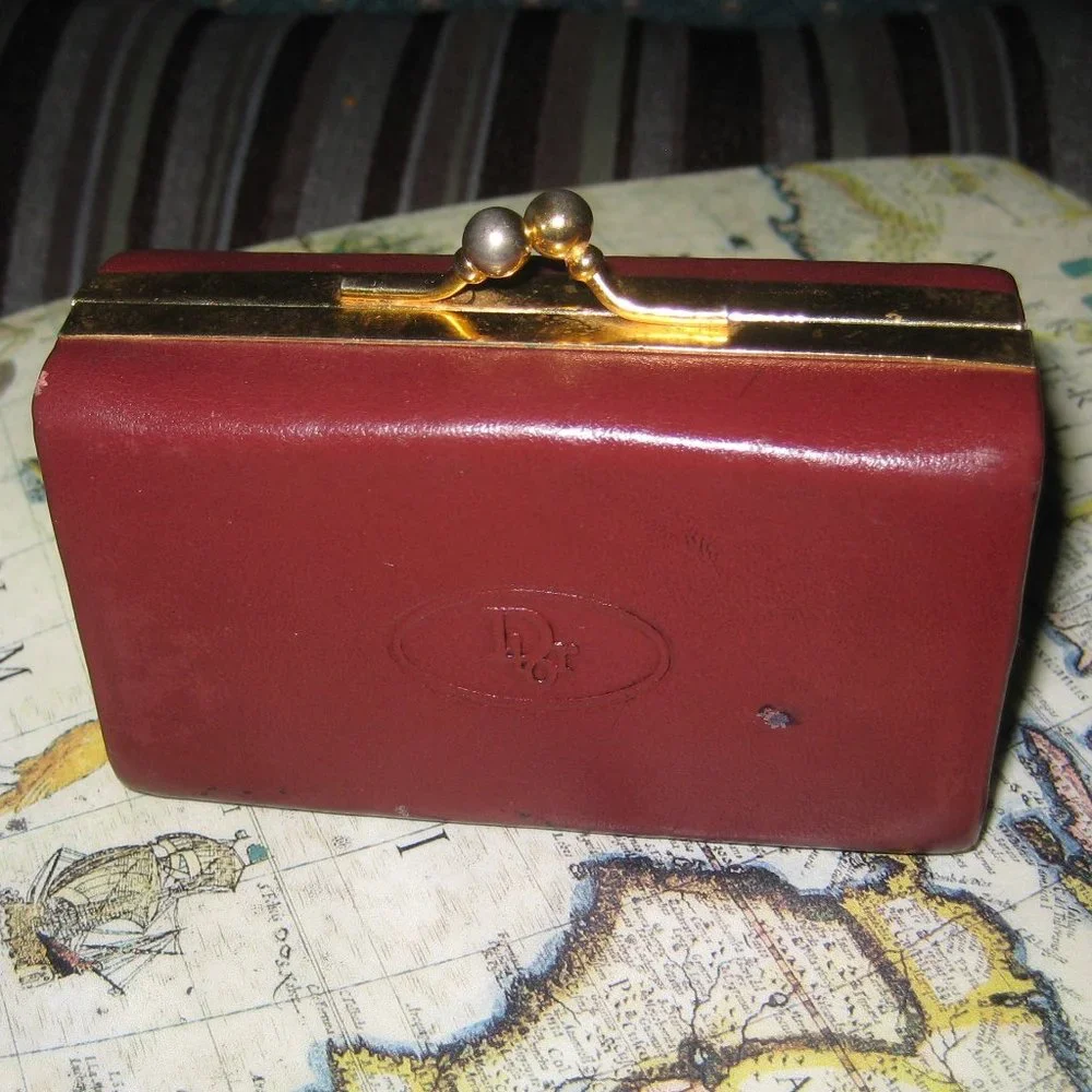 ❤️Rare! CHRISTIAN DIOR Burgundy Mini Framed Kisslock Coin Purse Wallet
